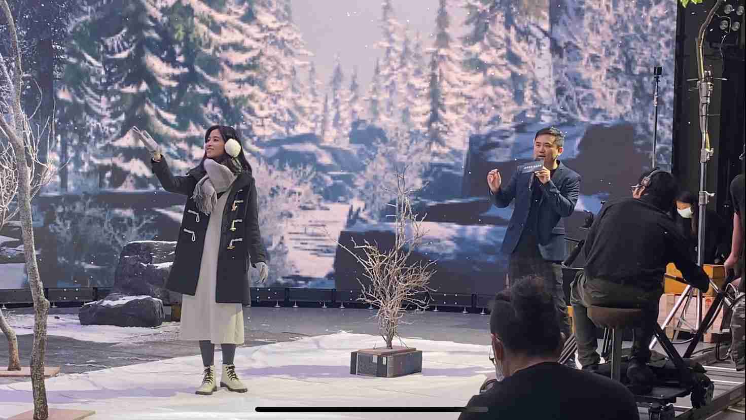 口袋牛店以ALED先进显屏技术，，与金马奖视觉特效团队“再现影像”携手合作打造LED虚拟摄影棚，，，提供沉浸式表演体验，，，，并精简拍摄成本与时间