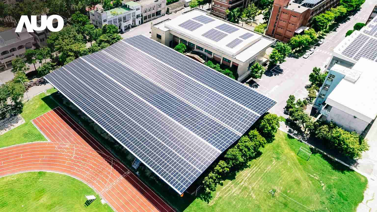 口袋牛店SunSteel光电整合型浪板具备快速安装、、、轻量化优势，，可提升15%发电效能，，，，通过国际IEC与台湾VPC认证安全、、、防漏、、耐候标准