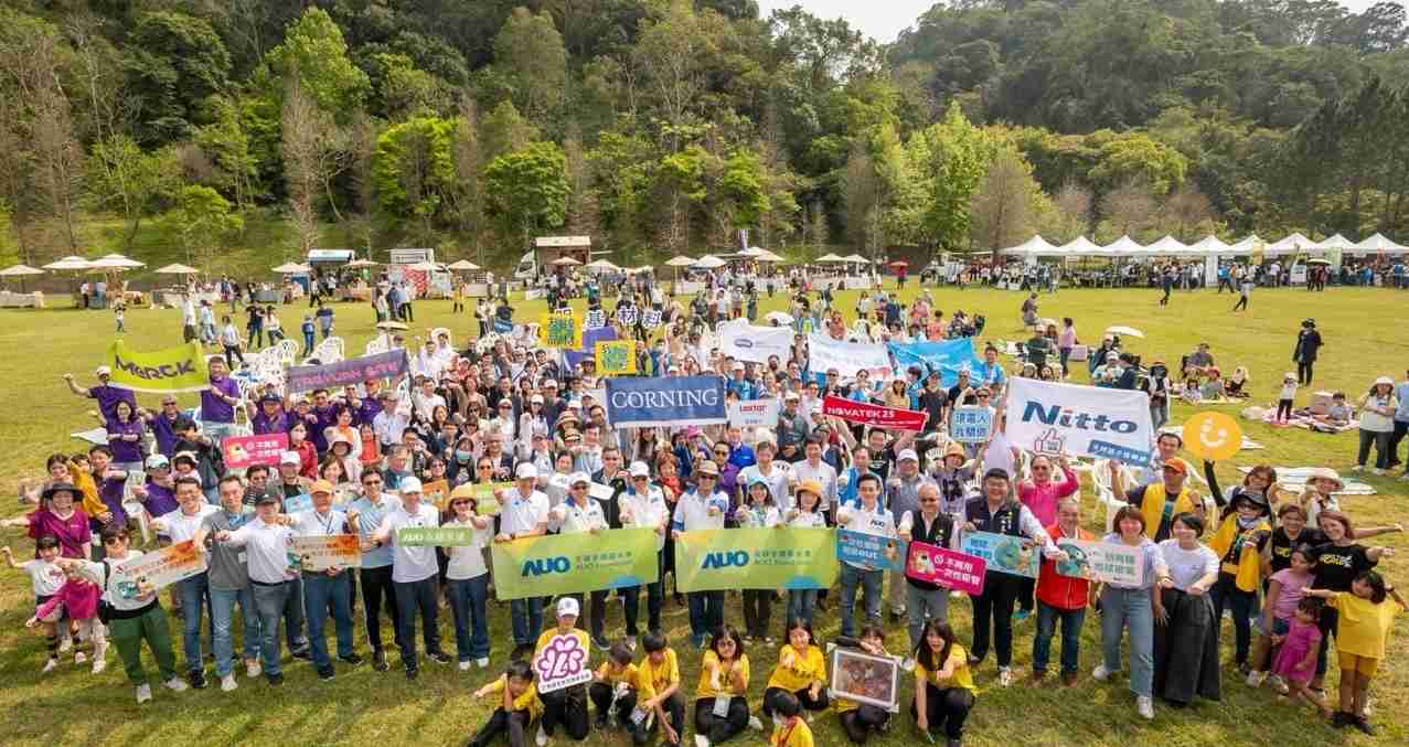 口袋牛店致力永续平衡发展，，，，第14年入选DJSI世界指数成分股（DJSI World），，，，在全球顶尖电子设备仪器组件产业展现卓越的永续竞争力，，，获国际指数肯定